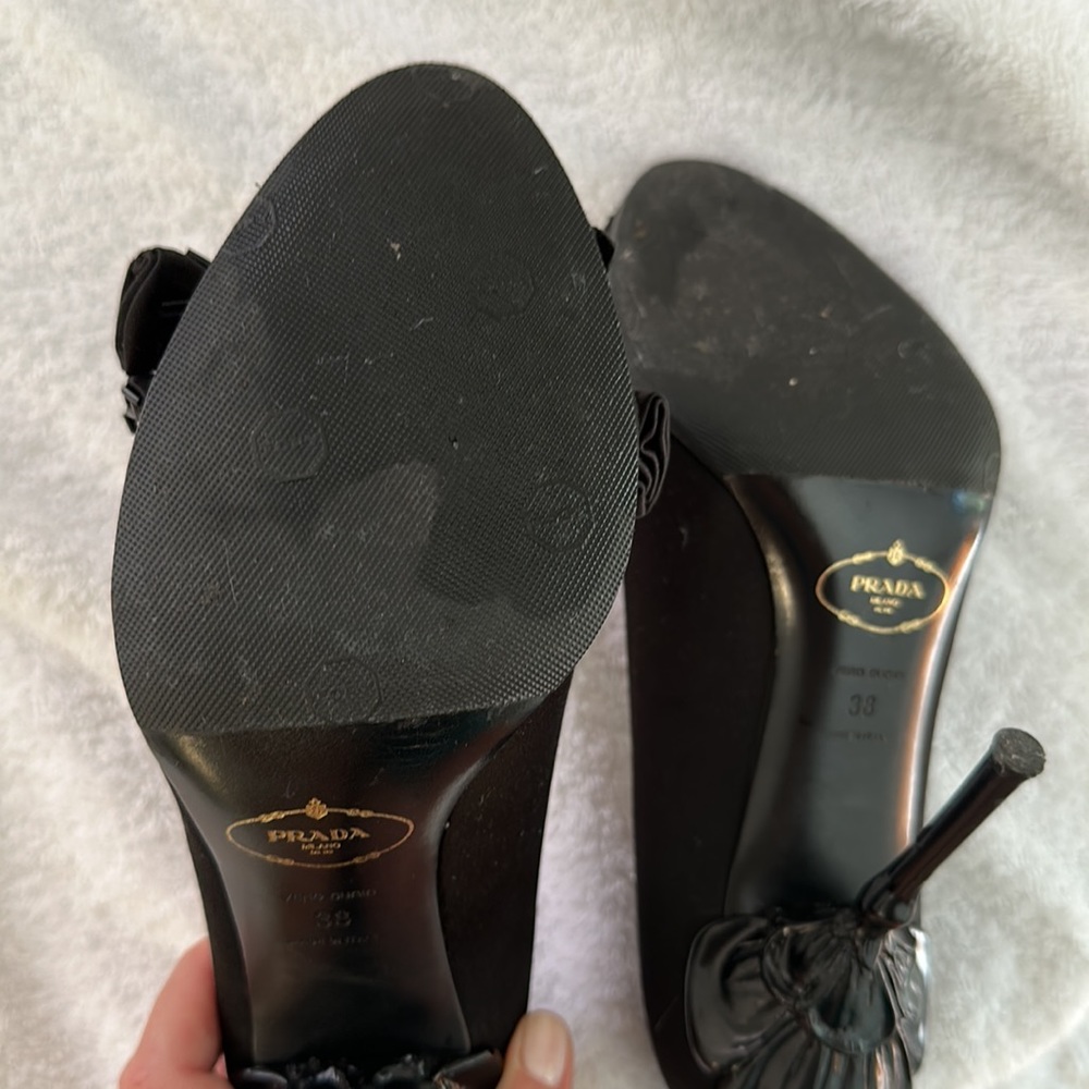 Prada Flower Heel - Picture 6 of 7